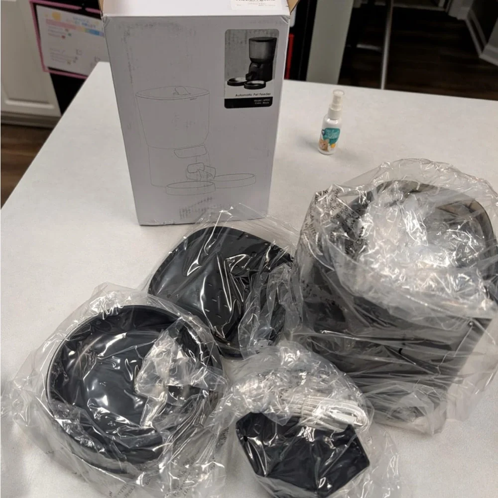 Automatic Pet Feeder with Dual Stainless Steel Bowls
